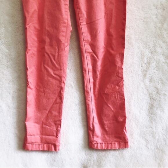 GAP Girlfriend Pink Chino in Stretch Twill - Picture 7 of 8
